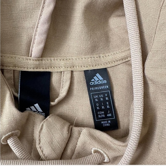 Adidas Windbreaker - Picture 2 of 3